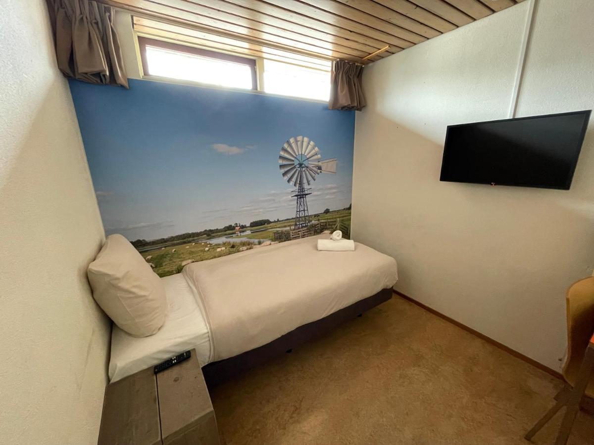 Oer'T Hout Vandrarhem Grou Exteriör bild