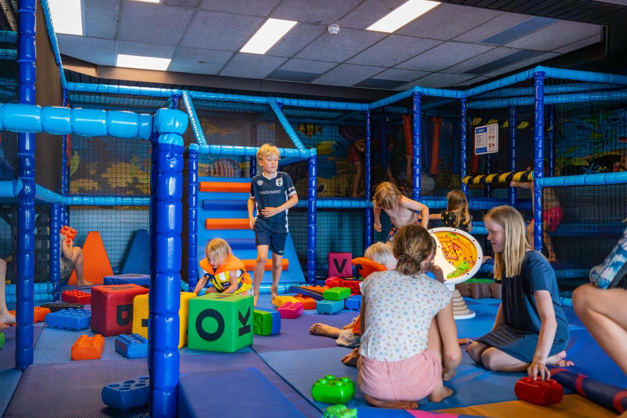 Oer'T Hout Vandrarhem Grou Exteriör bild